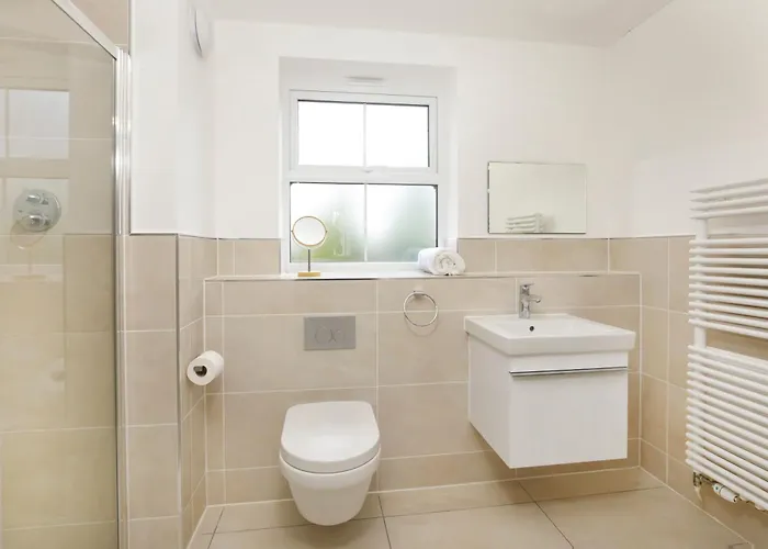 Holiday home Mount Vale 4 Bedroom Luxury & Free Parking *